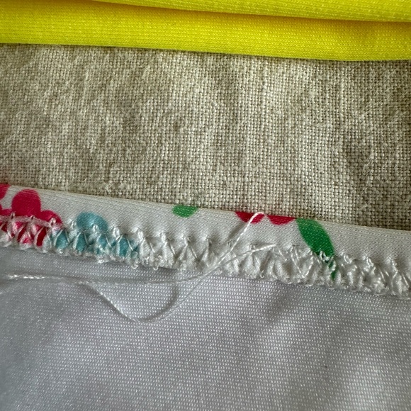 Vibrant colours Tankini - Picture 11 of 12